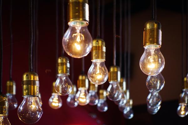 Hanging lightbulbs 