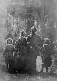 Tennyson and family